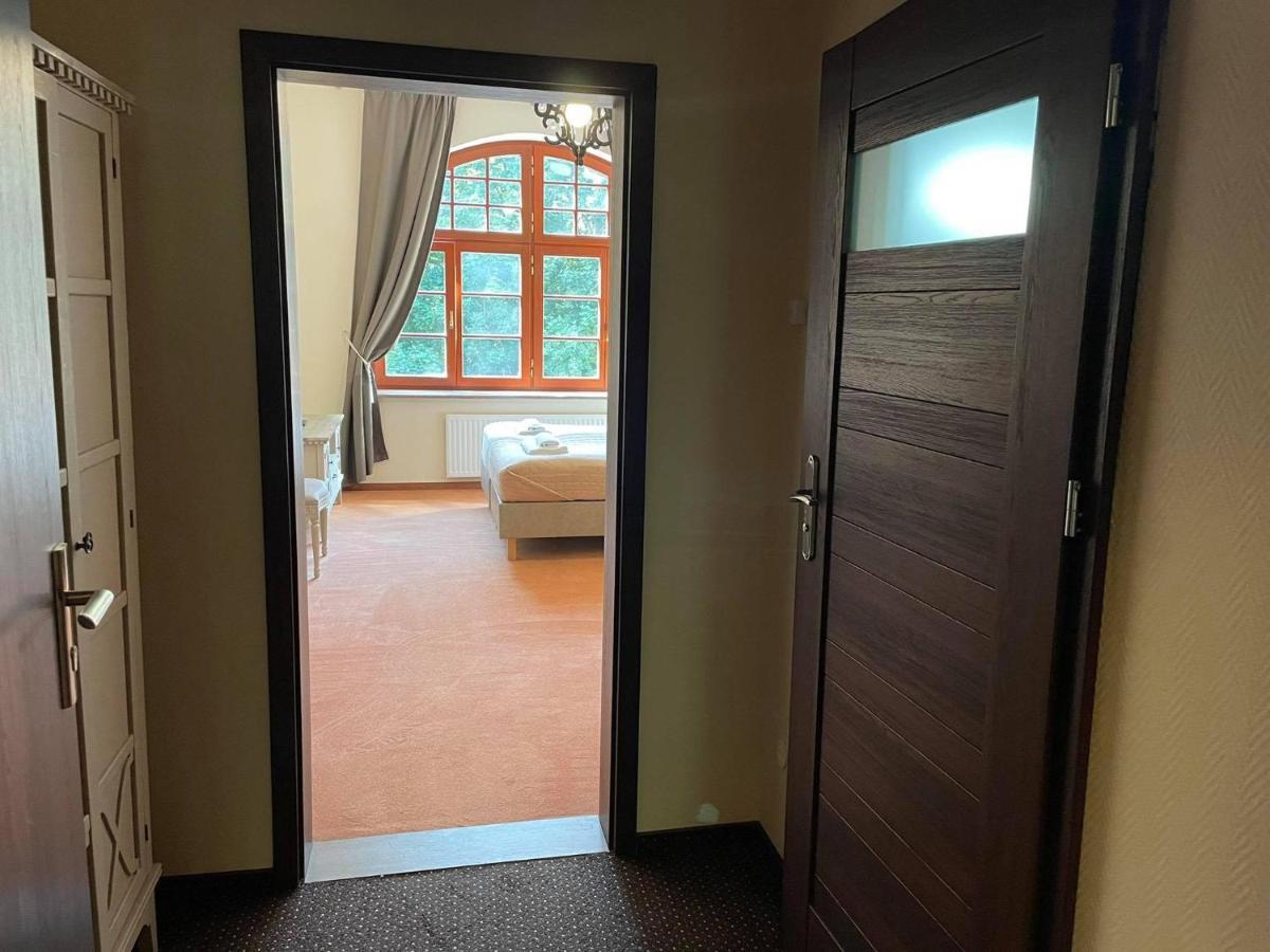 Kaiserhof Krynica Morska 아파트 호텔 외부 사진