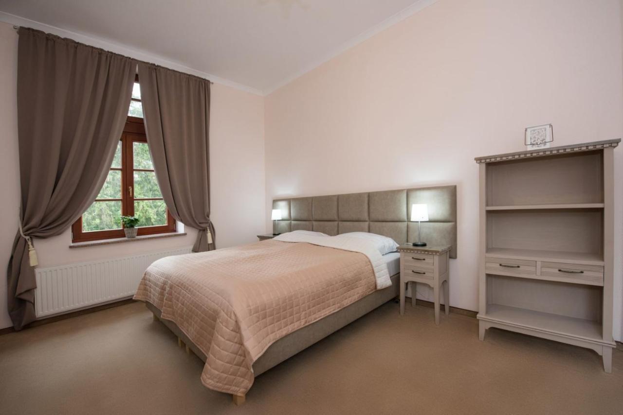 Kaiserhof Krynica Morska 아파트 호텔 외부 사진